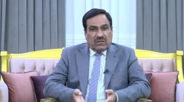 خبير يشرح تأثير تخفيض الدينار على الاقتصاد النفطي وتداعياته المباشرة